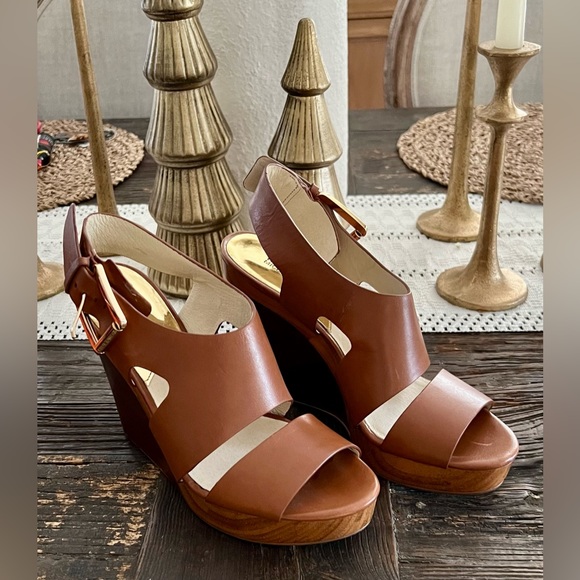 MICHAEL Michael Kors Shoes - MICHAEL Michael Kors cut out brown sandals Size 7.5